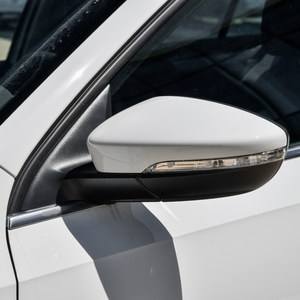 速腾后视镜总成怎么拆卸