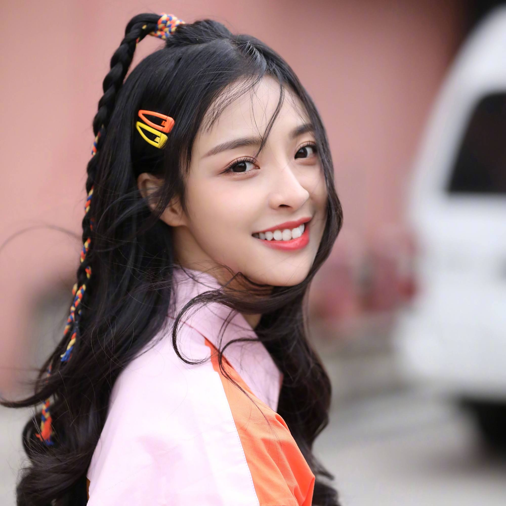 参加完主持人大赛又去我是唱作人,李莎旻子的"努力"不被认可?