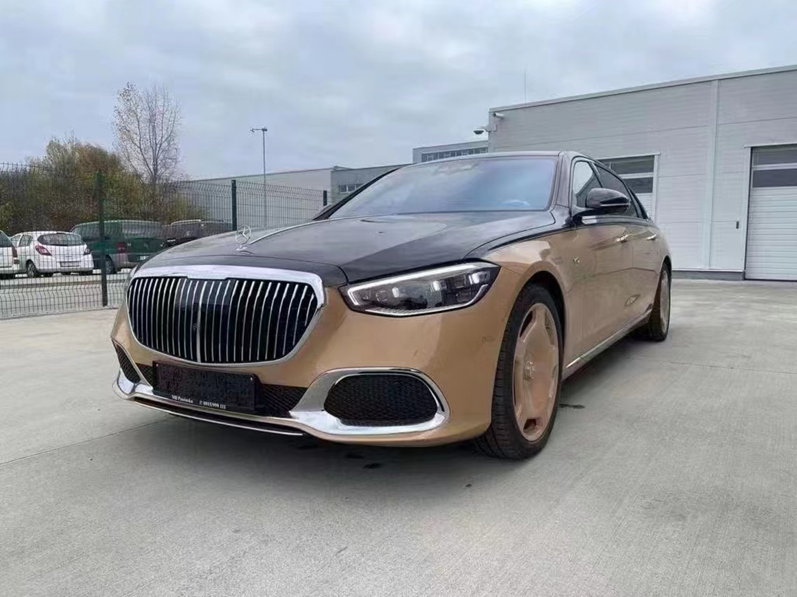 裸车超过520万,比劳斯莱斯古斯特还贵,迈巴赫s680 4matic限量版