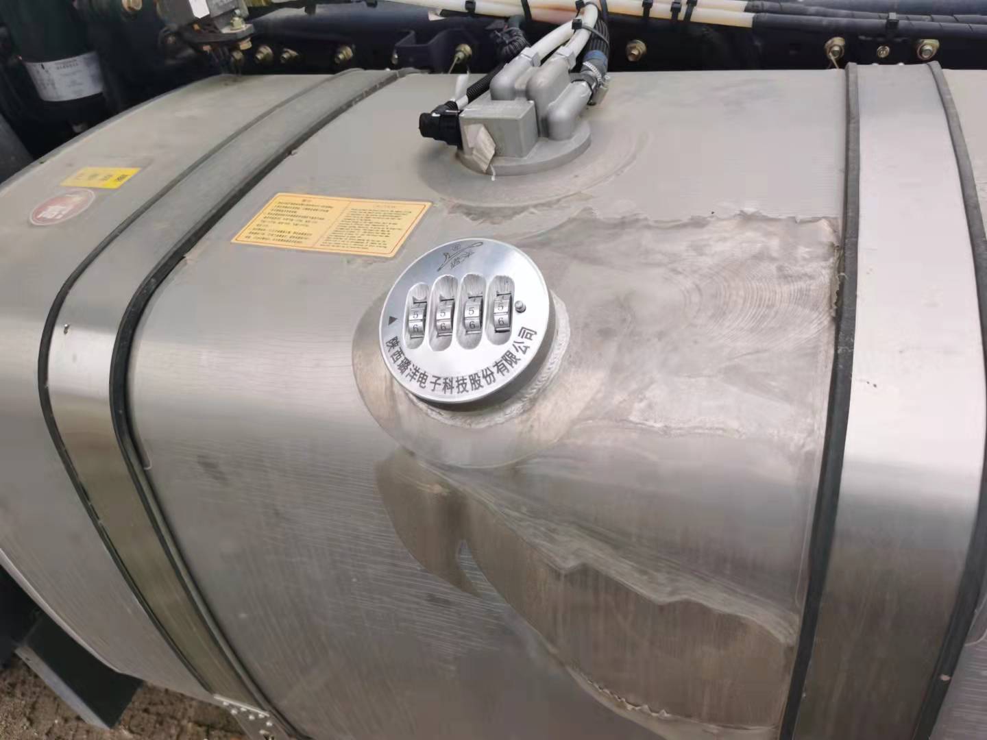 货车防盗油箱盖,机械密码油箱盖~陕西璐洋电子科技股份有限公司