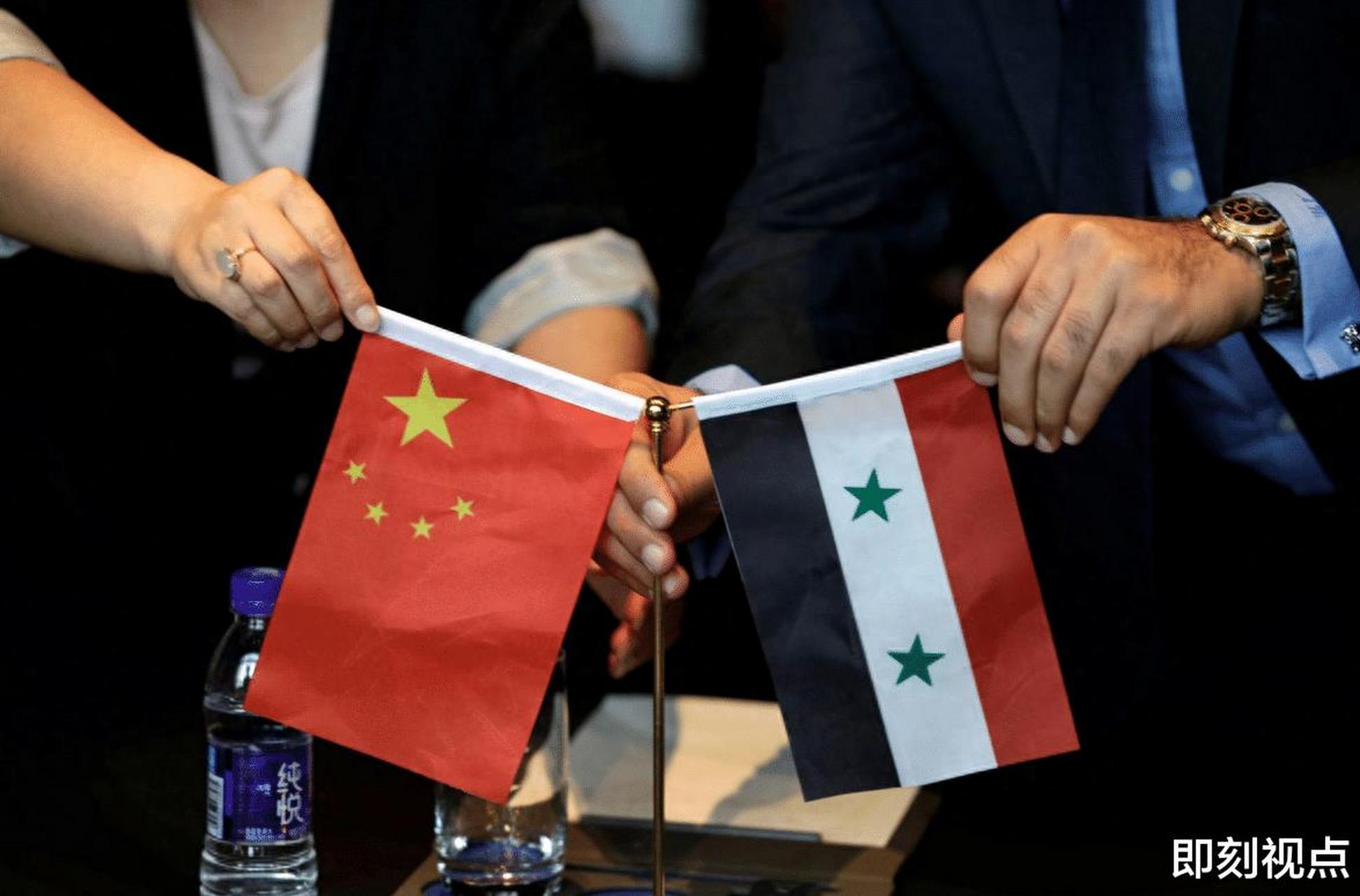 日前,叙利亚总统巴沙尔乘坐国航b6131航班,飞越千山万水,来到了中国