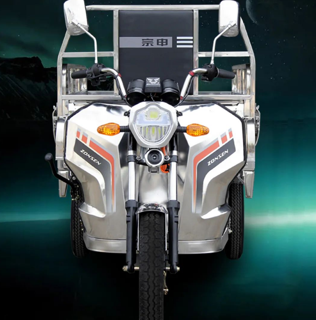 宗申推出新款电动三轮车,不锈钢双层车身,防腐蚀不生锈,很耐用