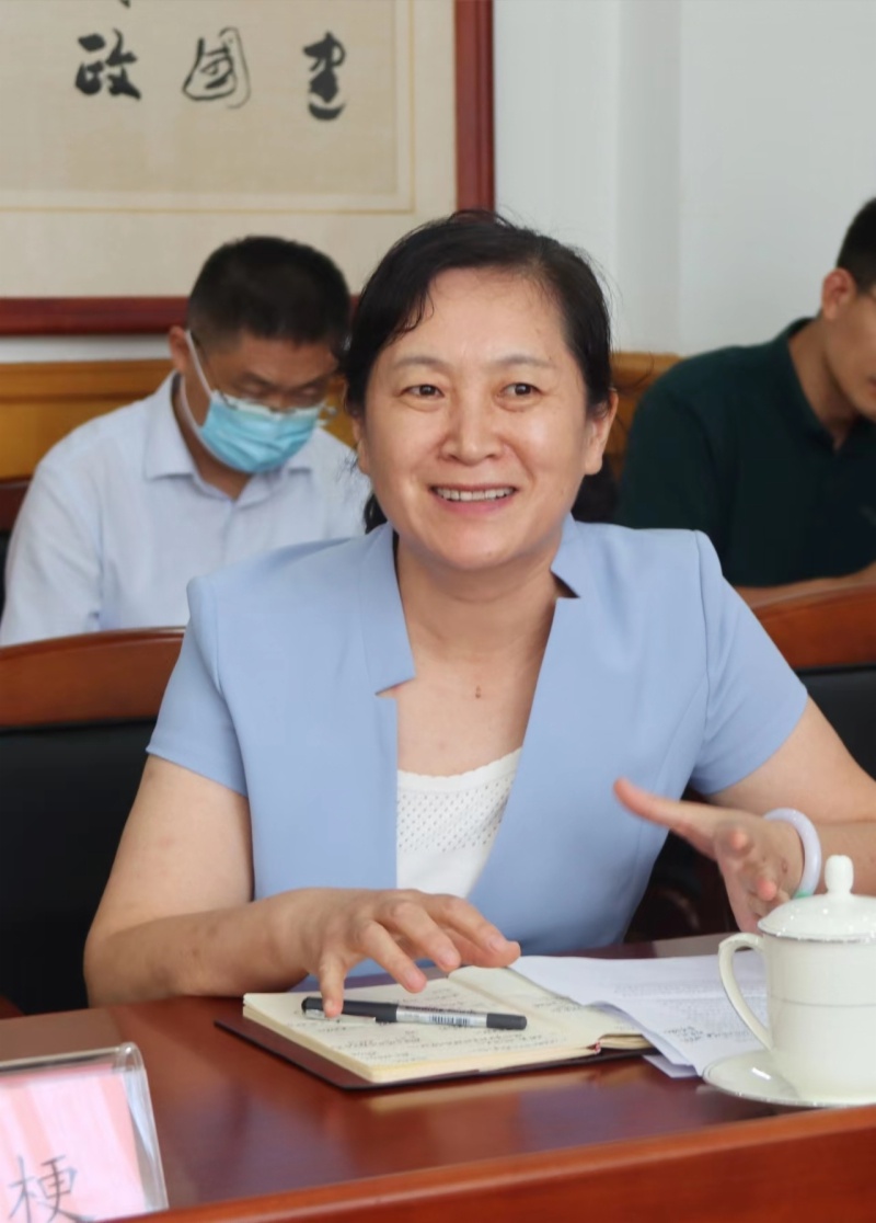 朱秀香同教育和科研领域省人大代表座谈时强调 充分发挥代表作用 助力