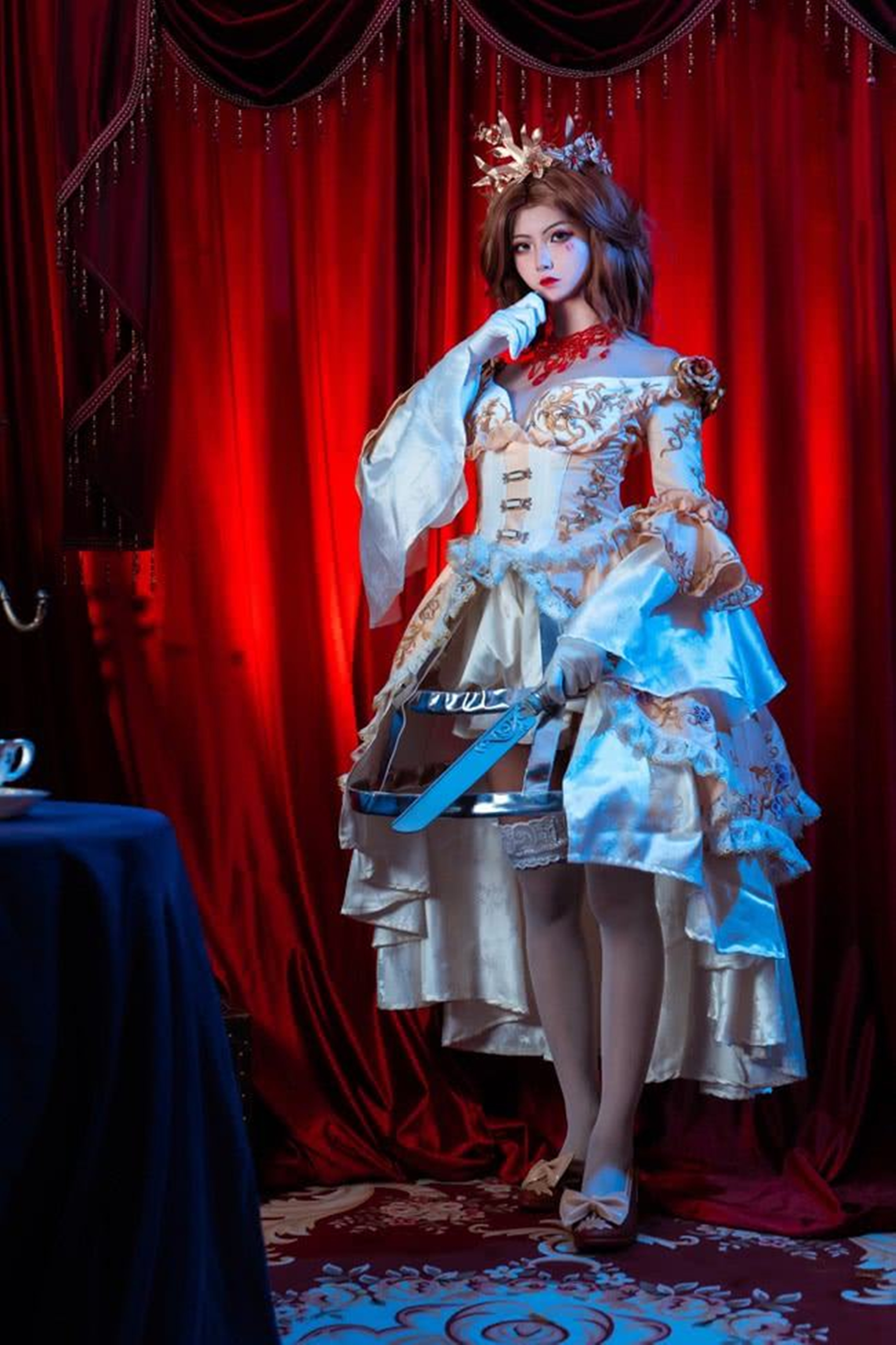 第五人格:最容易cos的三位庄园角色,只需带上铲子你就是守墓人