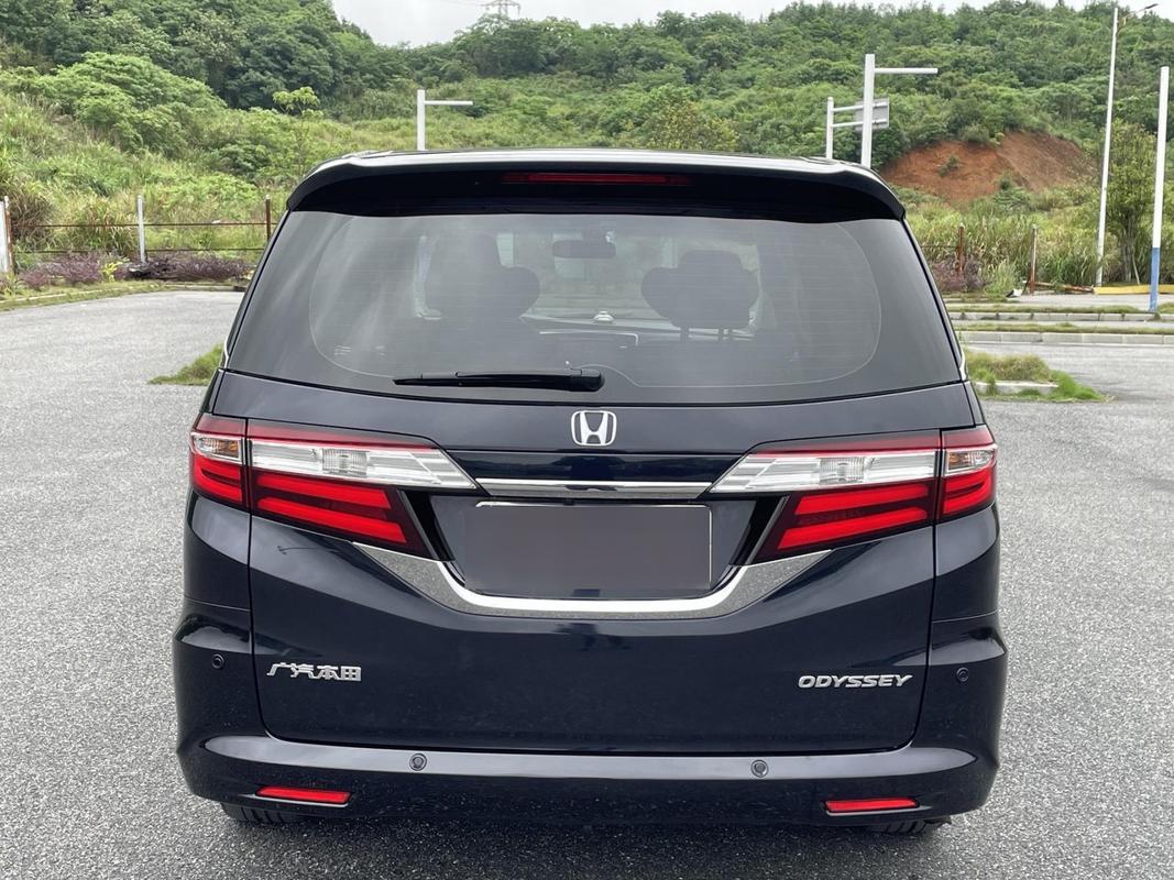 15万一20万七座本田