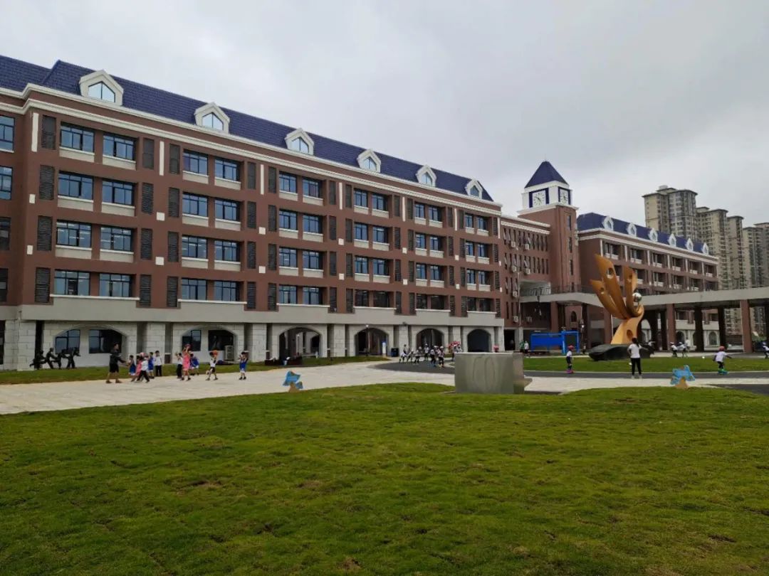 你好,新校园!株洲市二中附小筑梦起航!