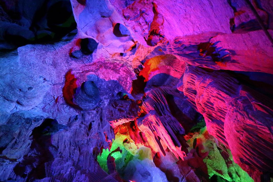 「特惠一日游」年度最佳旅游景点,天梯山 金水洞