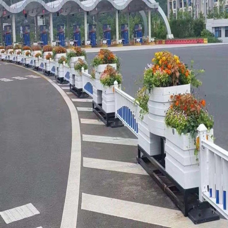 城市景观新的风景线——花箱护栏
