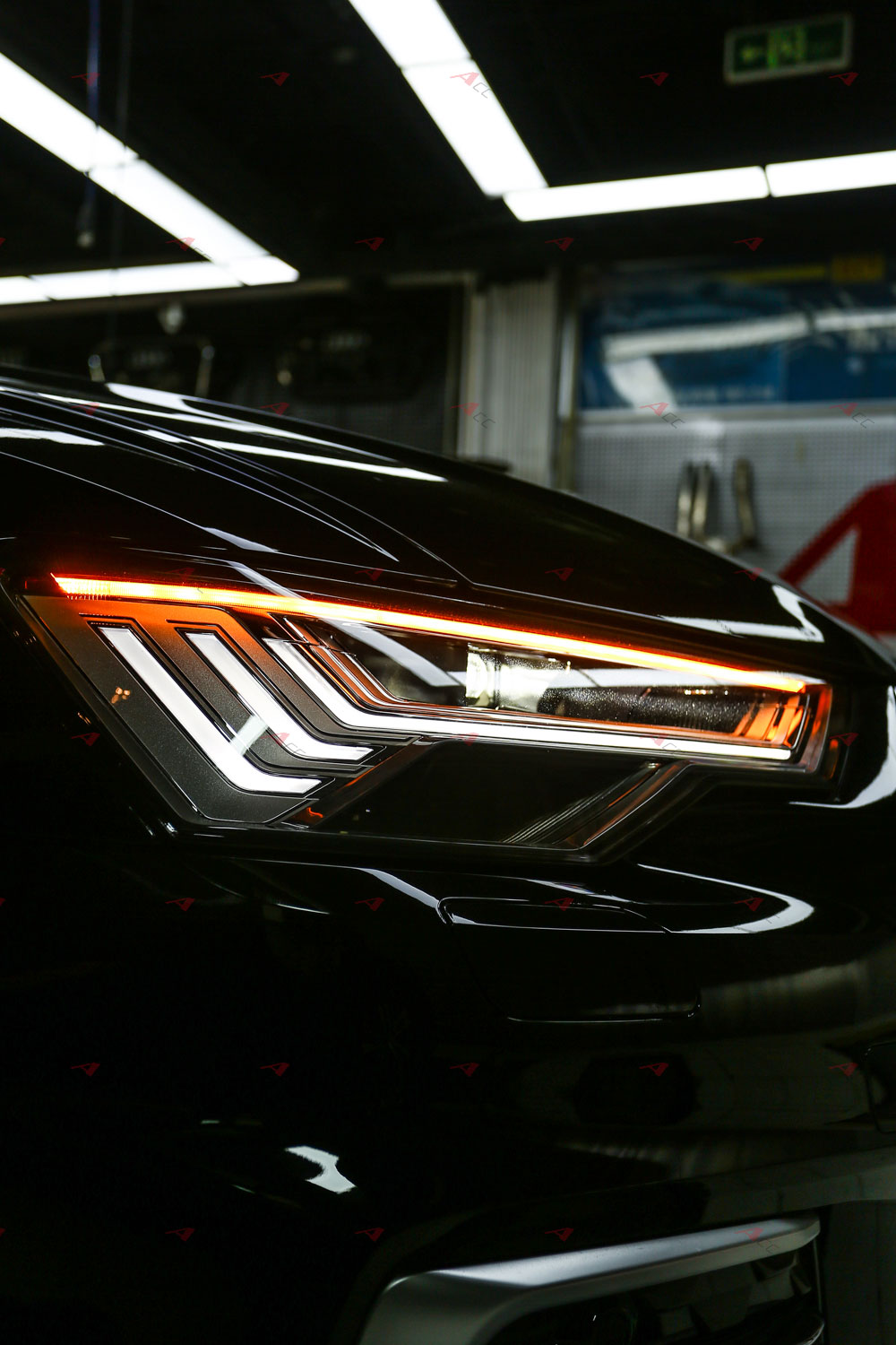 奥迪a6(c8)高清矩阵大灯 奥迪顶棚大灯不想试试么