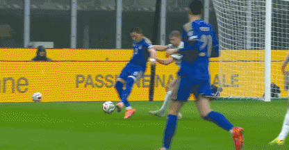 挪威客场4-1逆转意大利 意大利自1955年来首次主场单场丢4球 哈兰德梅开二度挪威全胜晋级世界杯正赛_挪威4-1逆转意大利!8轮全胜第4次进世界杯