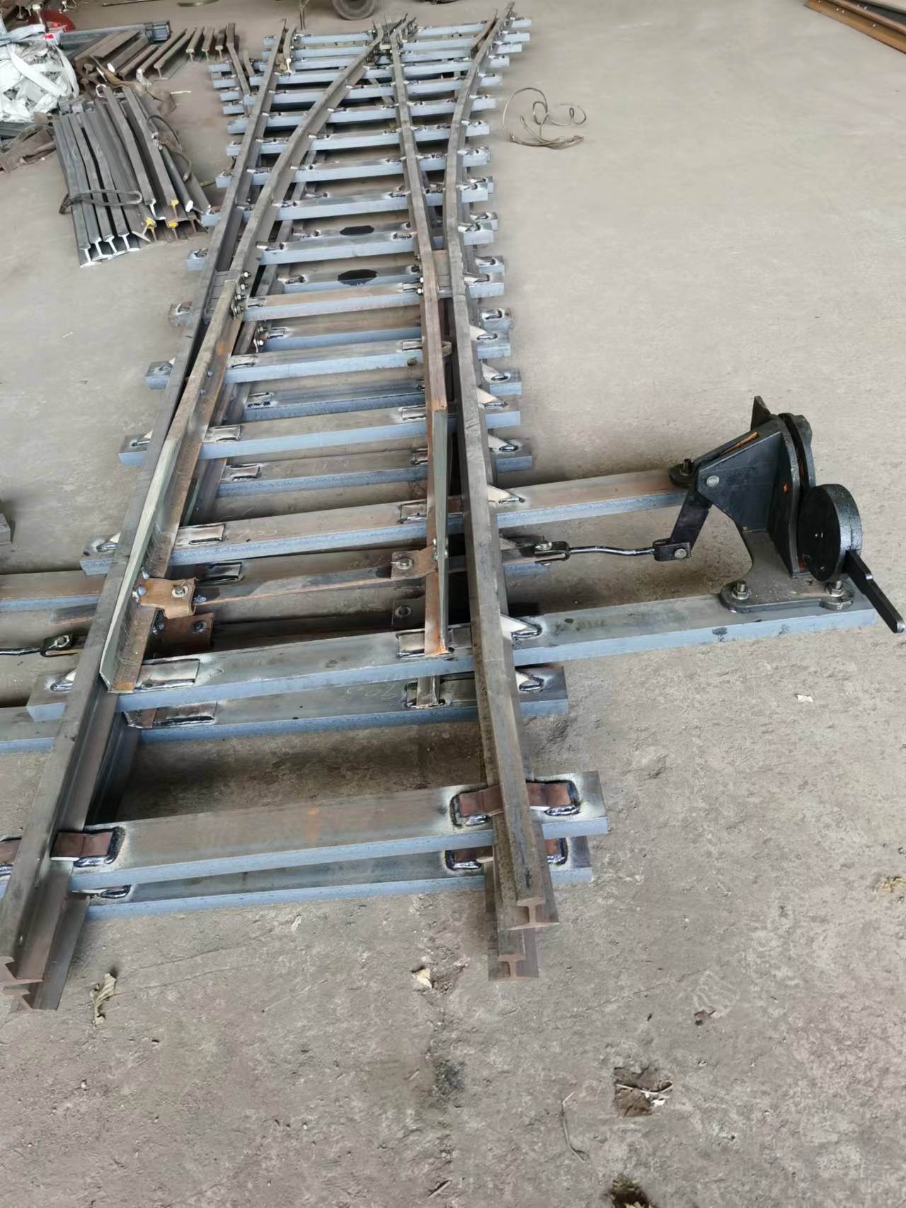 单开道岔的特点