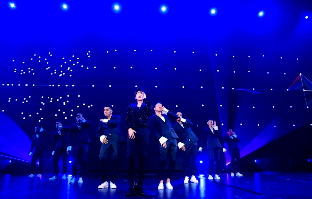 杨洋27岁生日会:光影与音乐的交响曲