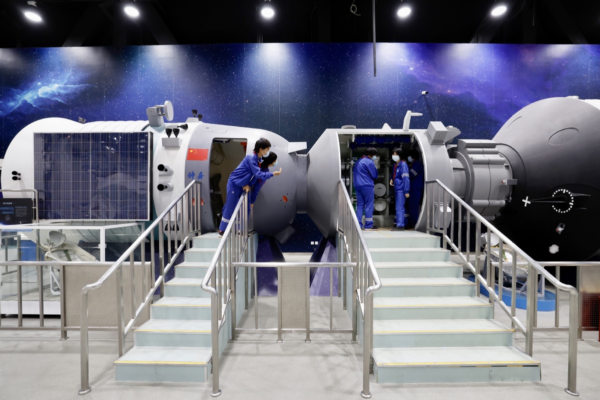 中国科技馆举办2023年"中国航天日"主题活动