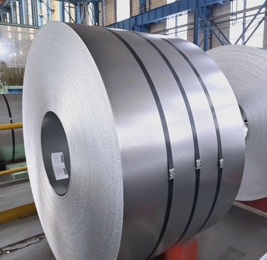 鞍钢研发成功:光伏支架用超高强耐蚀钢,厚度仅1.5mm,强度达700mpa