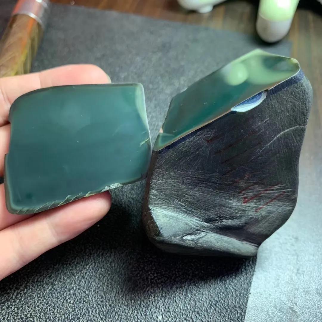 极品莫湾基蓝水翡翠原石