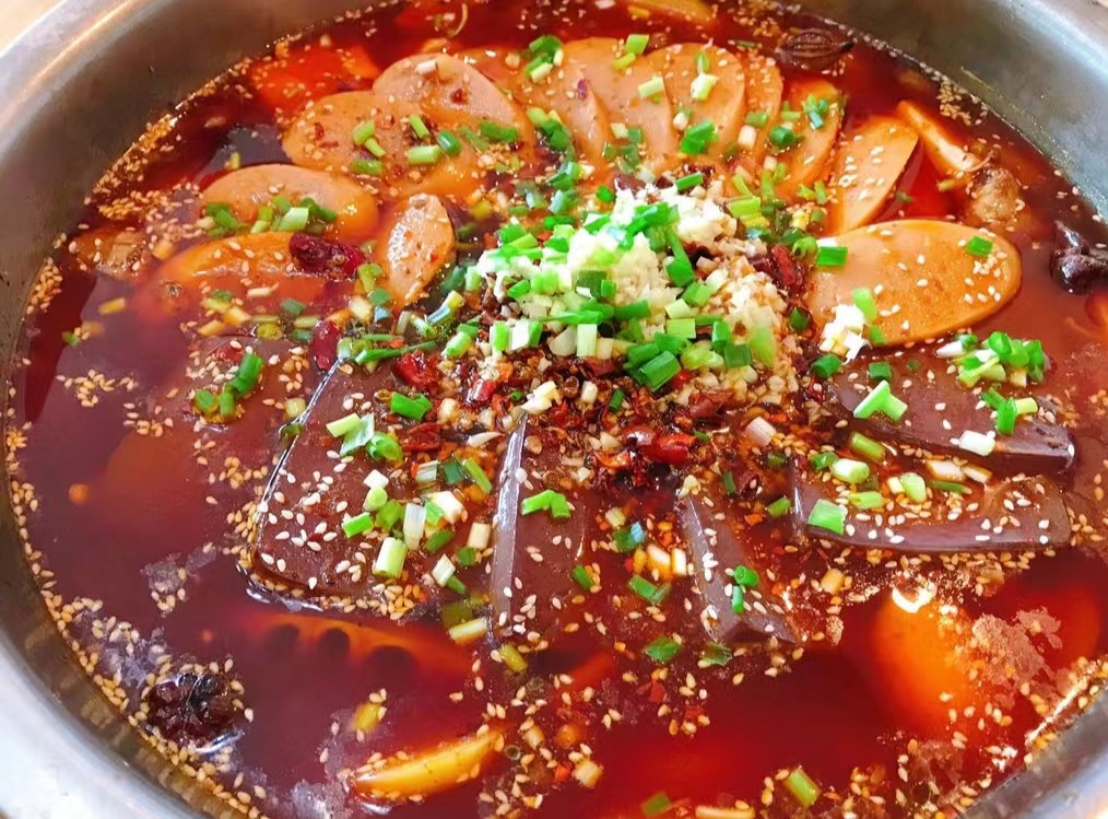 麻辣鲜香的毛血旺