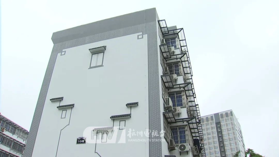 打铁关新村的网红凌霄花墙大变身!87户居民全部同意拆除,原因是