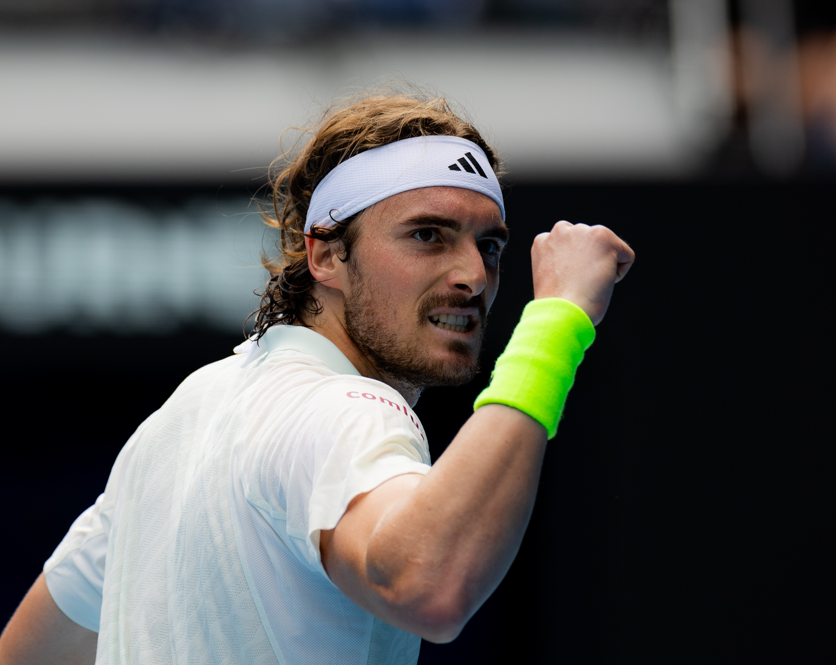 网球——澳网:齐齐帕斯晋级男单第四轮