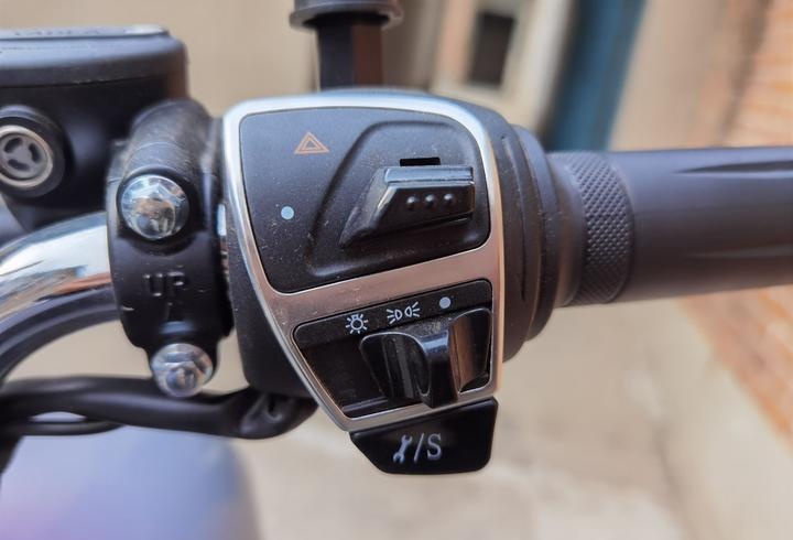 雅迪冠能m7草根体验