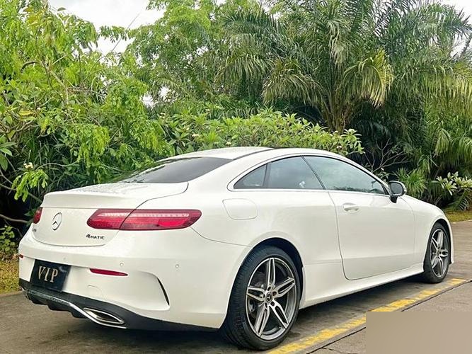 进口奔驰e200双门轿跑