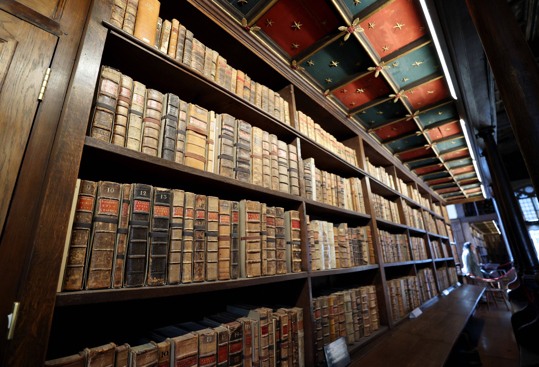 走进图书馆——英国牛津大学博德利图书馆