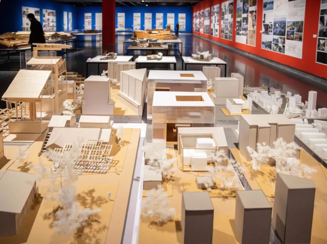 城市互联中法当代建筑展中法青年建筑师展启幕