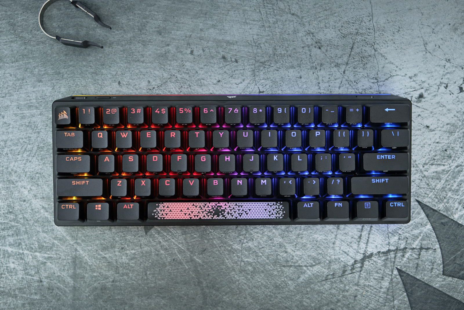 三模无线,热拔插,全方位升级美商海盗船k70 pro mini wireless