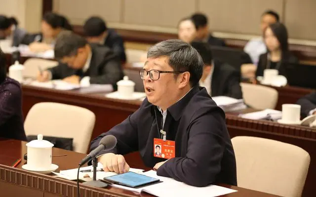 优化评价机制——健全"新职人"群体终身职业技能提升机制.