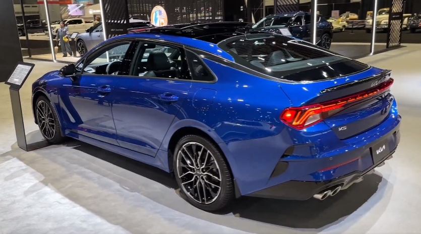 1米联屏,比雅阁漂亮10倍