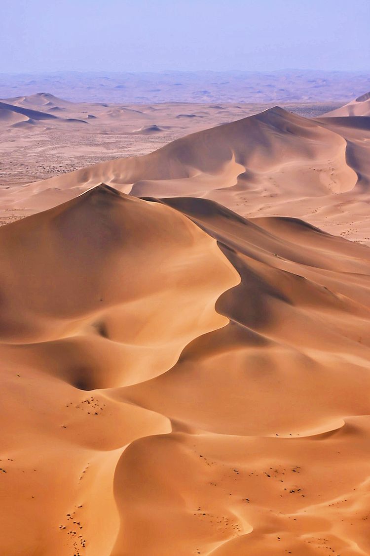 沙漠手机壁纸高清竖屏图片