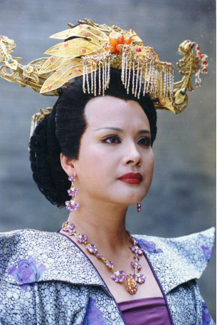 《西游记》最美妖怪,两度退隐,现成女总裁,在《王牌》燃泪回归