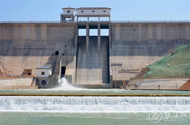 高峡中的一泓碧水——沾益九龙水库