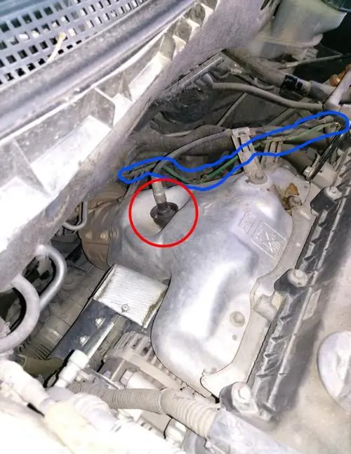 骊威车氧传感器在哪里