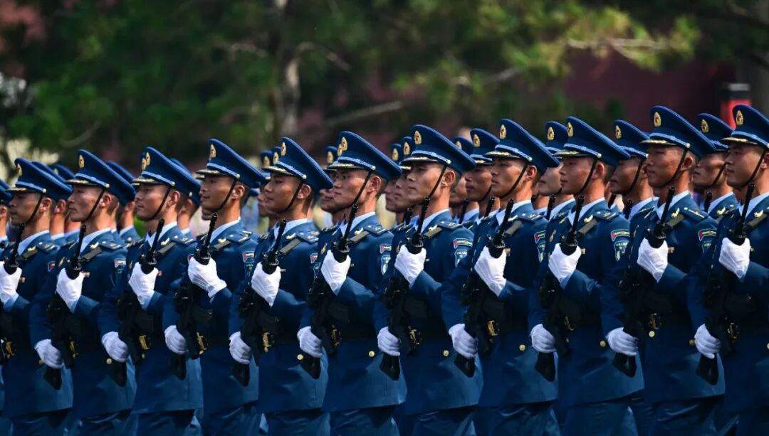中国军人,威武!威武!威武!