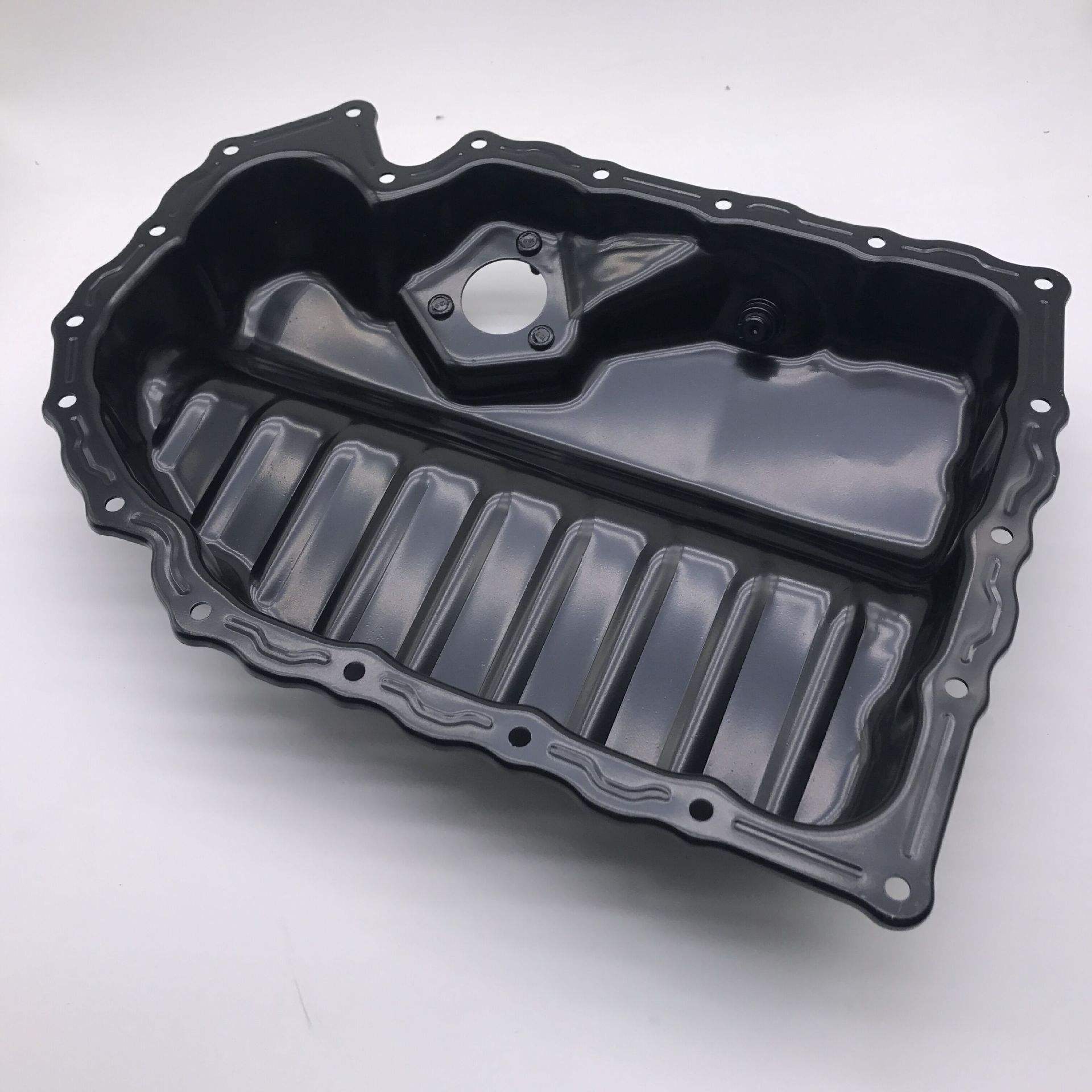 HOWO Truck Oil Pan Front View