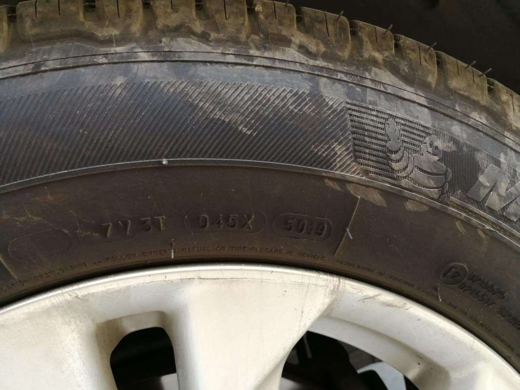 22565r17可以换什么型号的胎