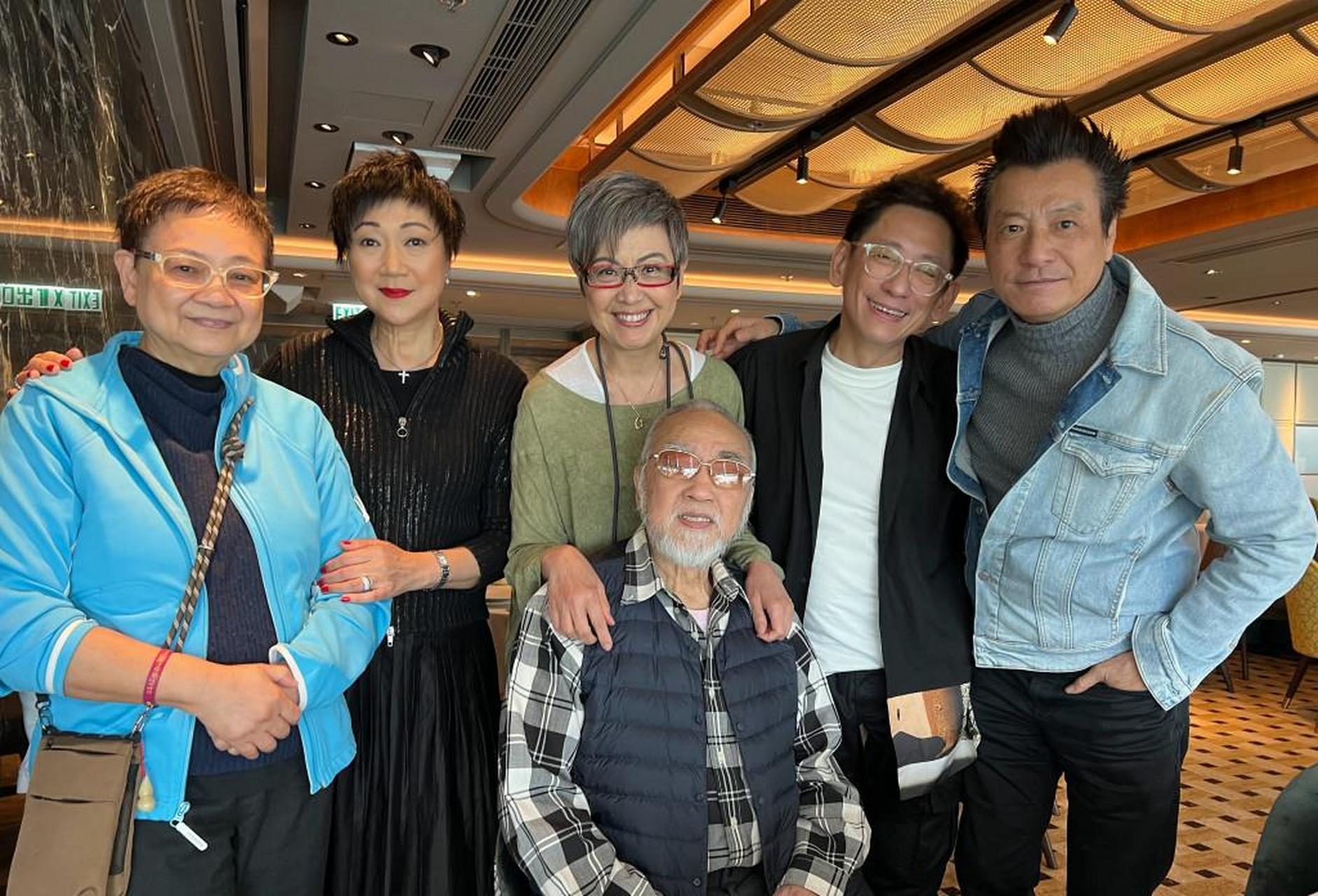 tvb古早处境剧《香港八一》"苏小姐"罕露面与好友聚会,嫁台湾富二代