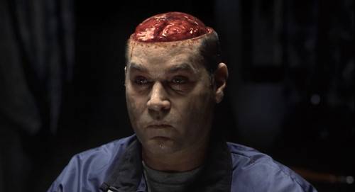 沉默的羔羊影评 汉尼拔诠释双面反派令人恐惧