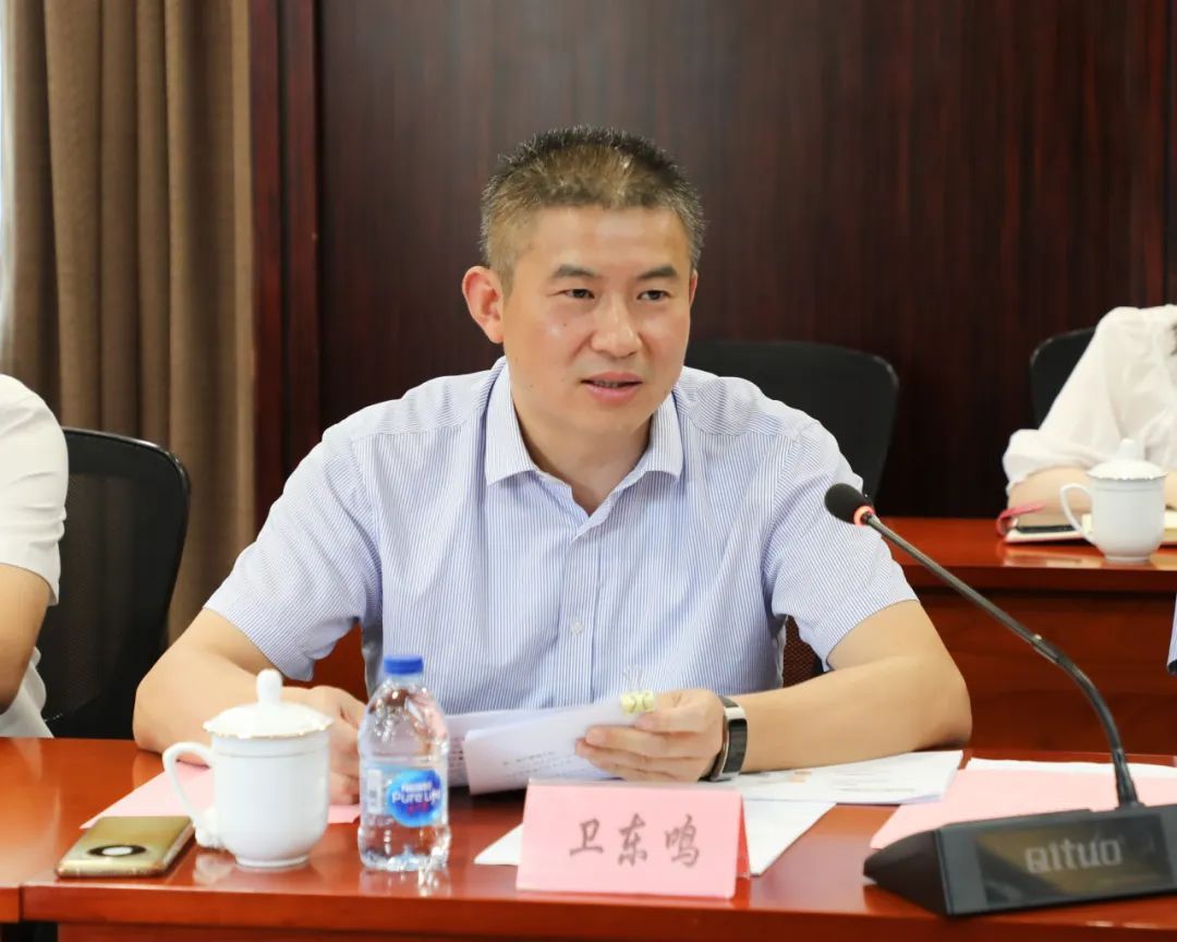 奉贤区政协人资环委召开推进区"两旧一村"改造工作对口协商会议