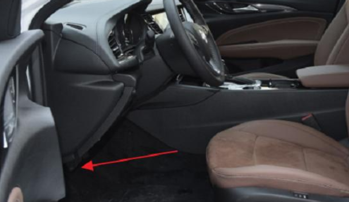 gl8钥匙发射增强槽应该在哪个位置呢?