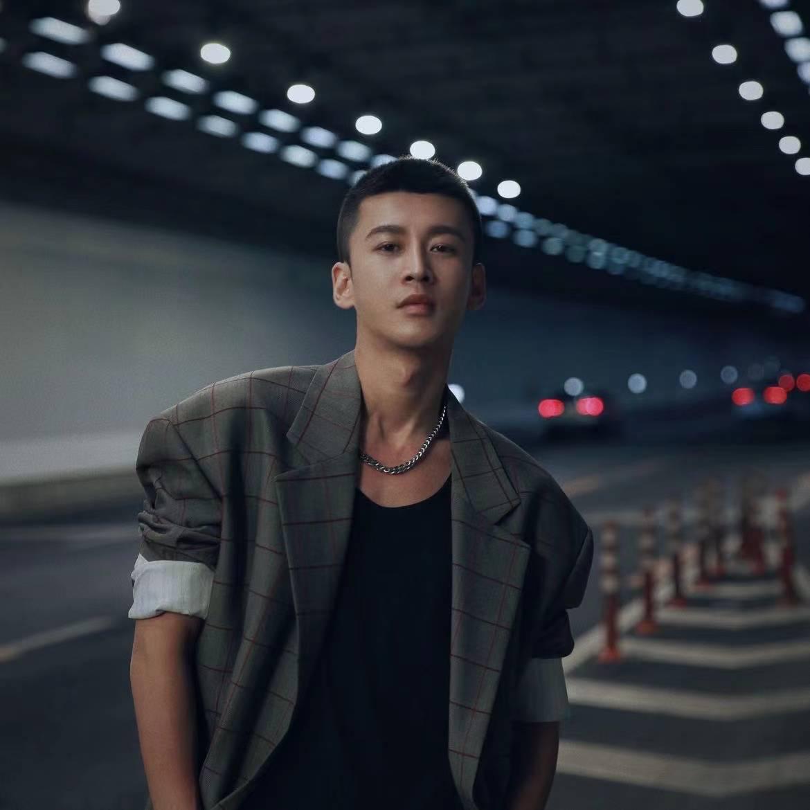 金贤正《拜托了!别宠我》第二季热播腹黑冷萌皇帝柠檬精附体再引爆笑