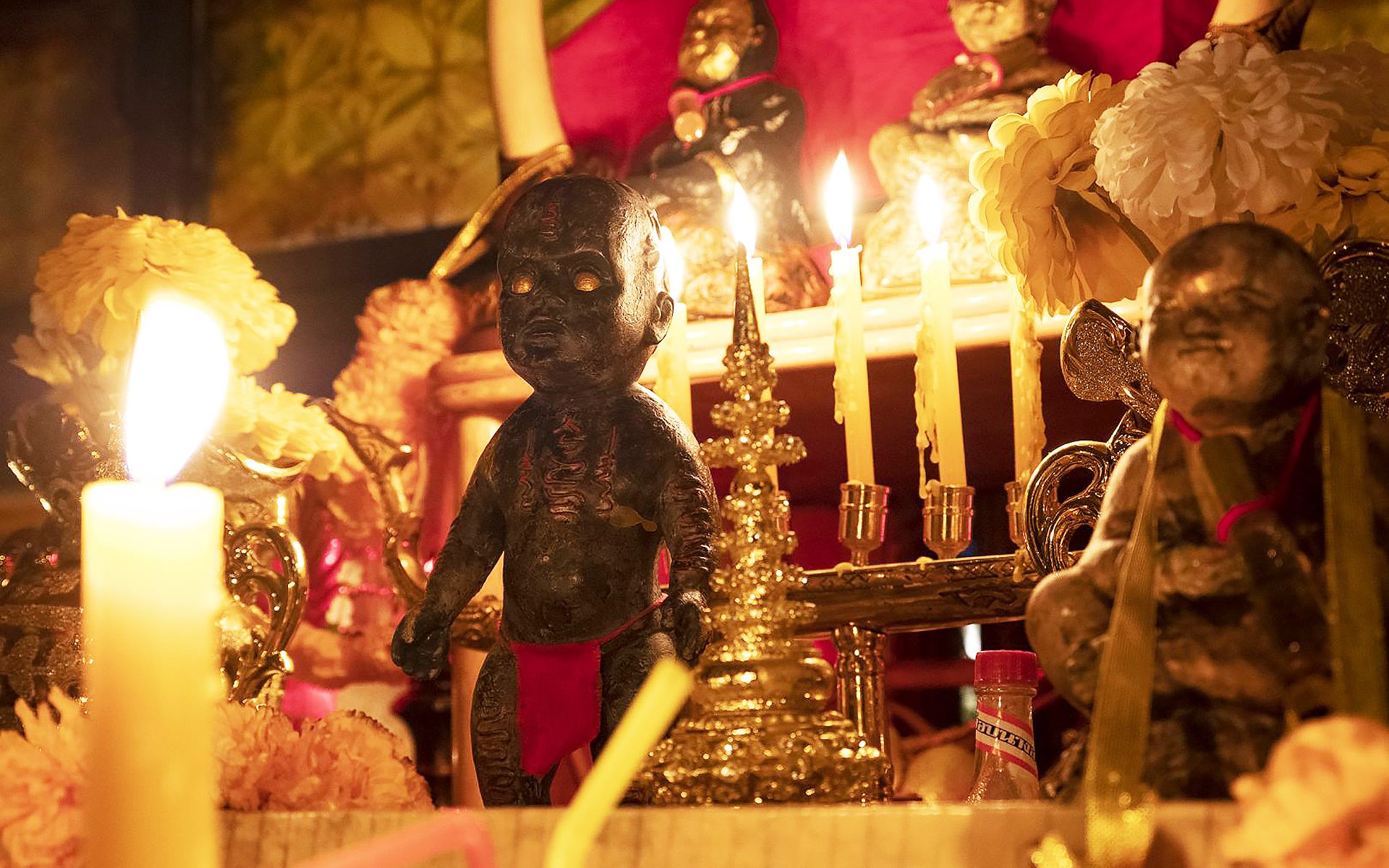 泰国阴灵古曼童!2023台湾恐怖片《粽邪3:鬼门开》首曝预告