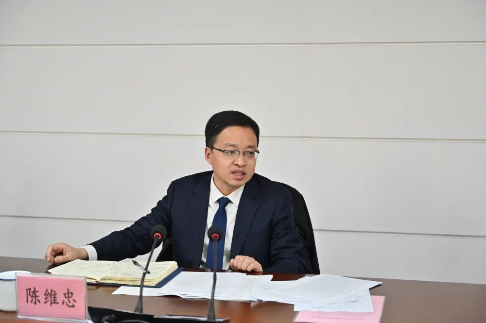 市委常委,县委书记陈维忠同志到兰考县法院调研