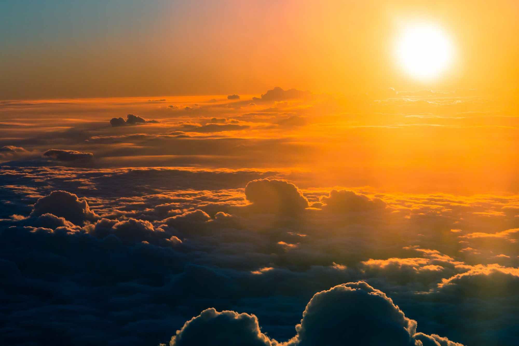 抖音简短霸气的励志短句,自律很苦,但很值得