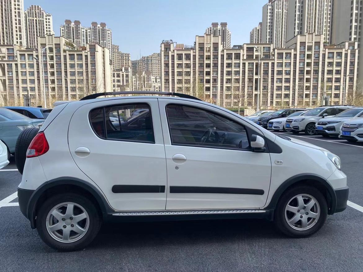 汽车发动机真空管位置