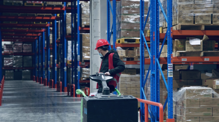 进口好货保税仓直发,淘宝全球购携菜鸟开启仓库直播"全国巡演"