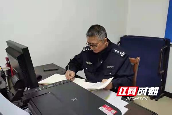陈建东:兢兢业业二十二载 任劳任怨扎根基层
