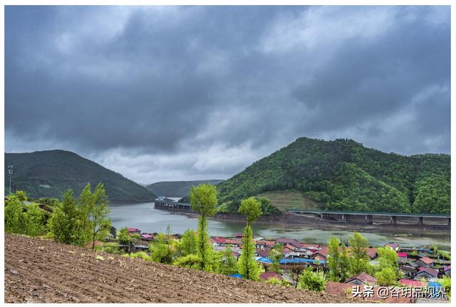 细雨蒙蒙中我们来到吉林省白山市靖宇县花园口「摄影原创」