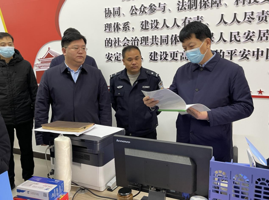 兰考县委常委,政法委书记郑华腾调研"三零"平安示范村(社区)创建工作
