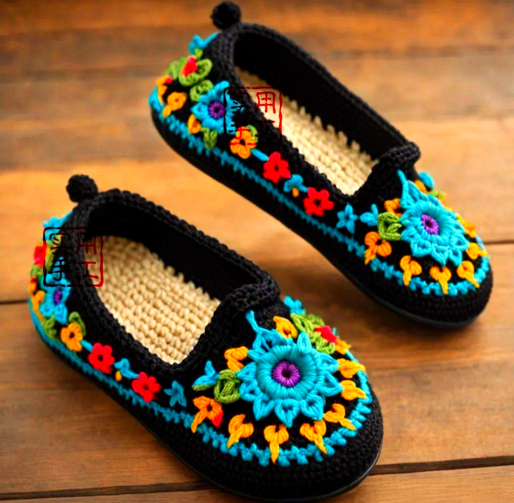 钩针编织的民族风情鞋:探索手工艺的魅力